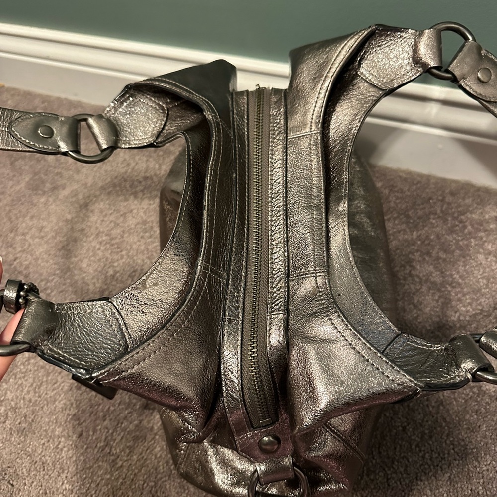 Coach Maggie metallic gunmetal shoulder bag - Picture 4 of 9